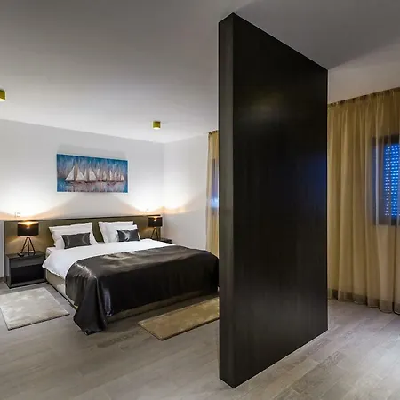Apartment Luxury And