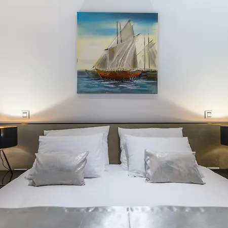 Luxury And Apartman