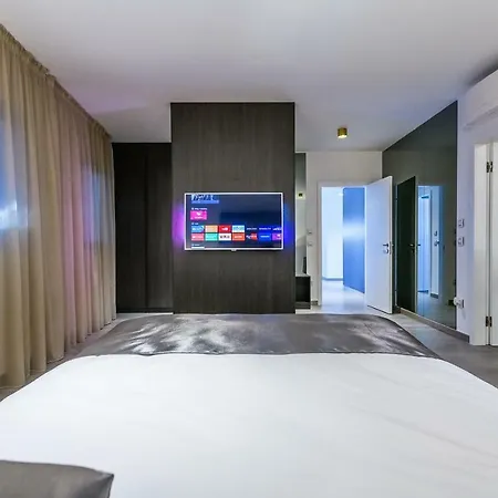 Luxury And Διαμέρισμα